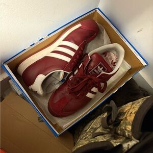 Adidas Samoas